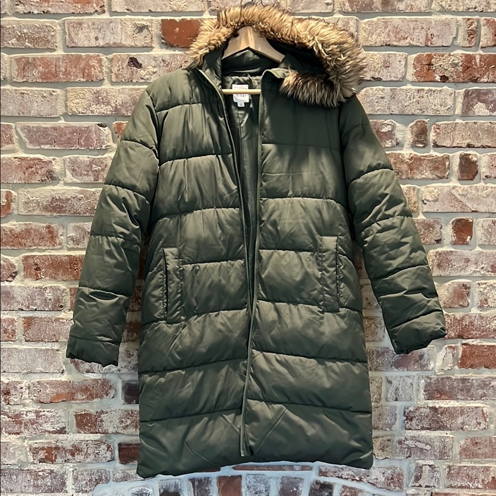GAP Green Puffer Jacket with Faux Fur Hood